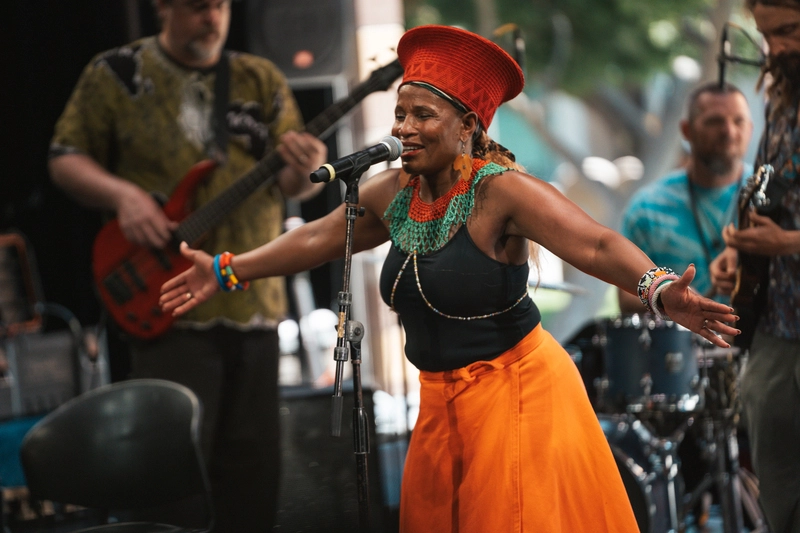nomsa-concert-073.webp